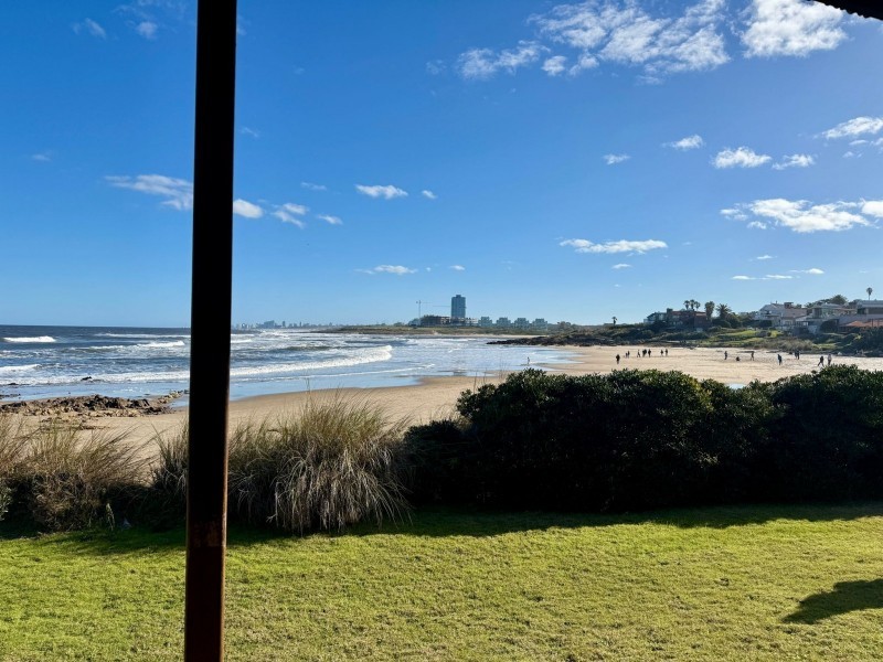 Casa en alquiler sobre la playa en La Posta del Cangrejo